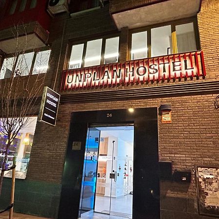 Unplan Hostel Madrid Exterior foto